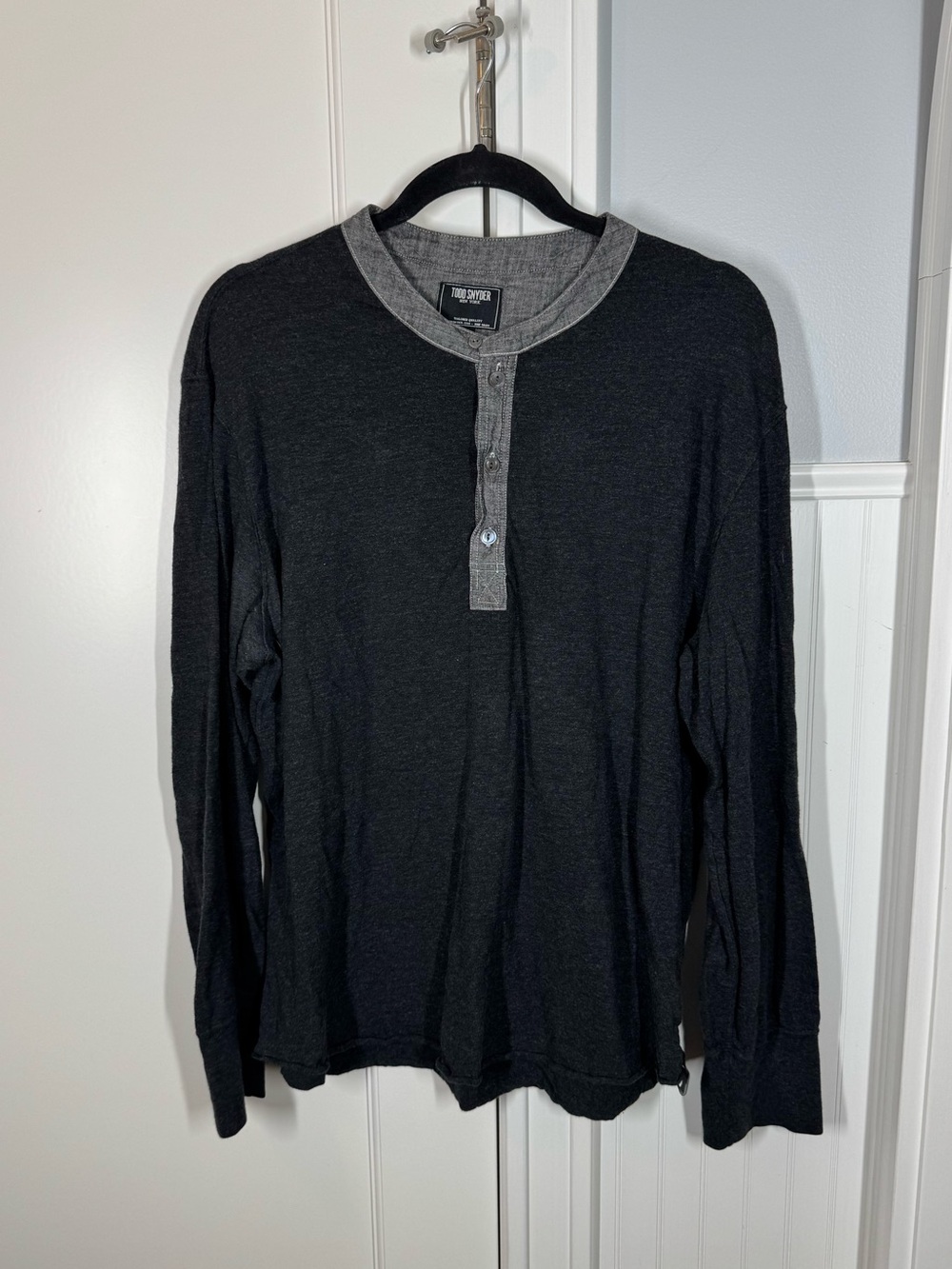 Todd Snyder New York 100% cotton Henley Shirt Mens XL Long Sleeve fall winter